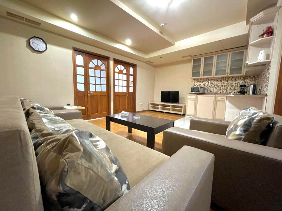 Apartments Emili 耶烈万 外观 照片