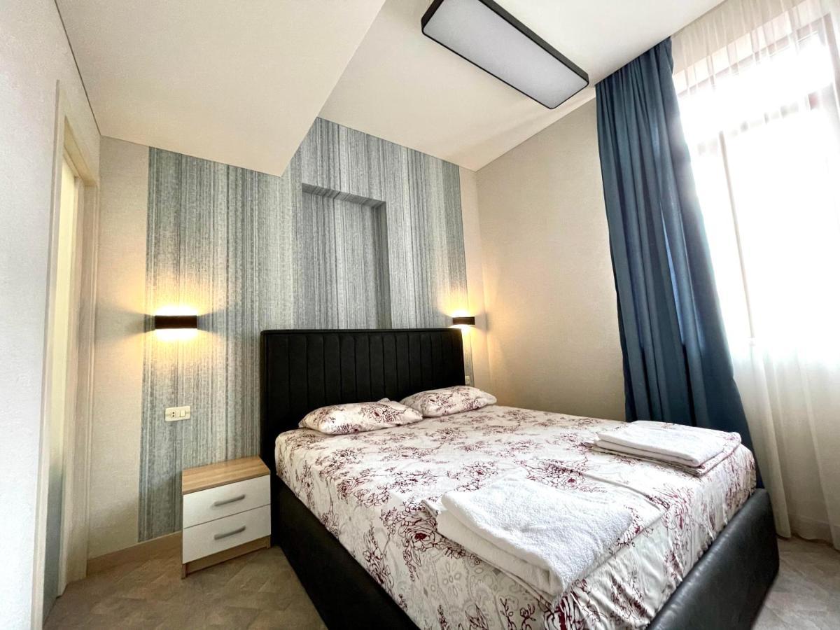 Apartments Emili 耶烈万 外观 照片