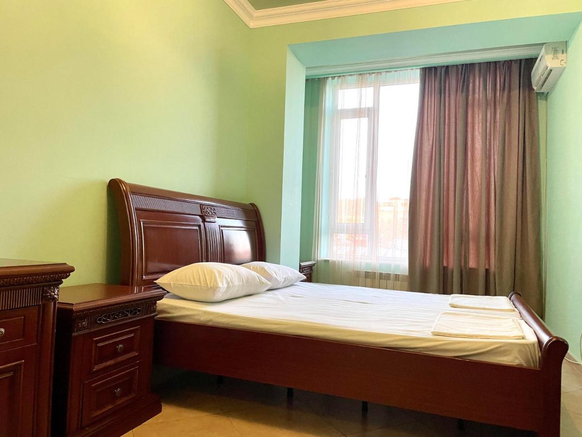 Apartments Emili 耶烈万 外观 照片